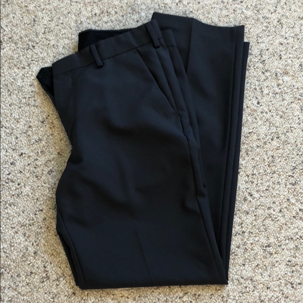 Van Heusen Dress pants 32 x 32 EUC